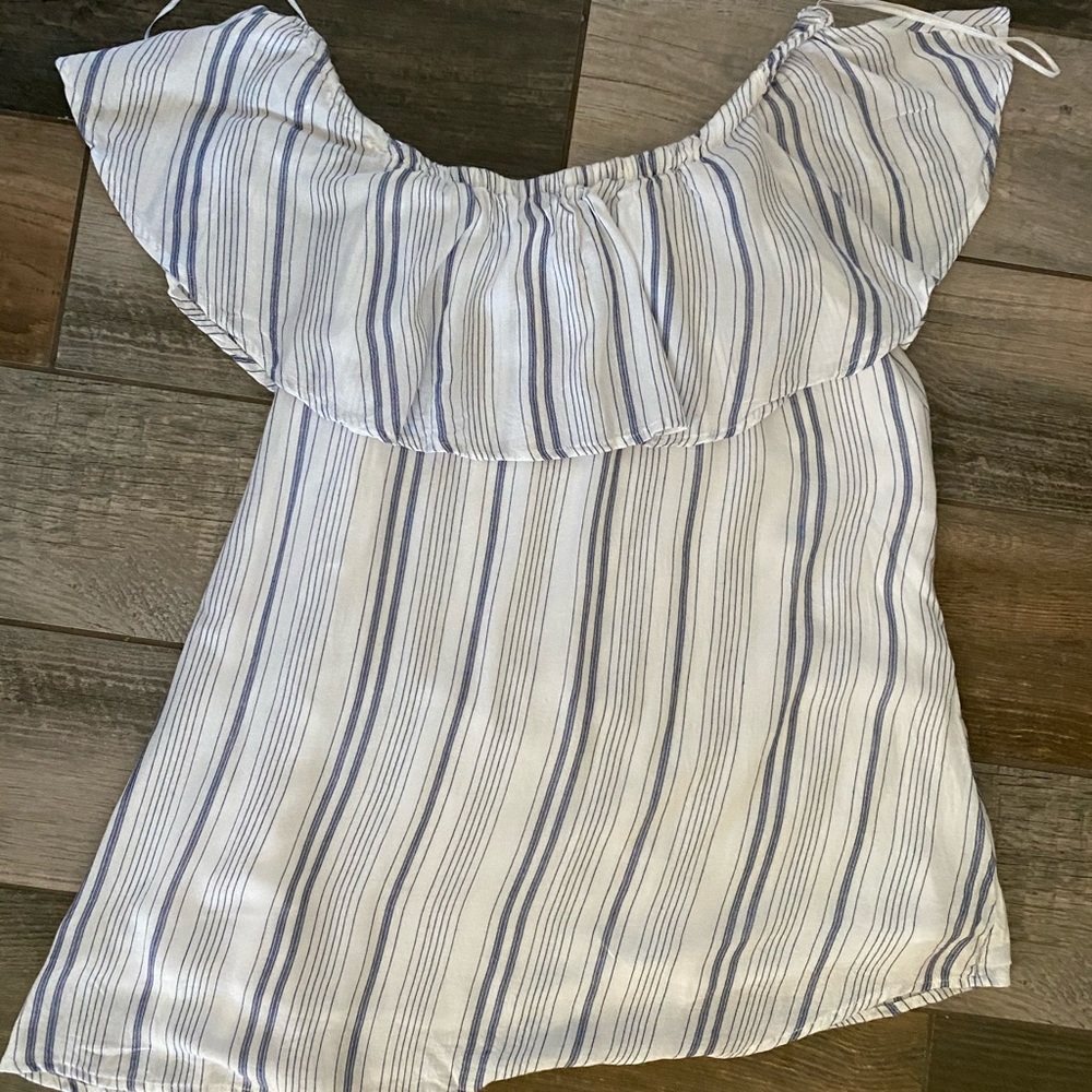 Luxe Essentials off the shoulder maternity